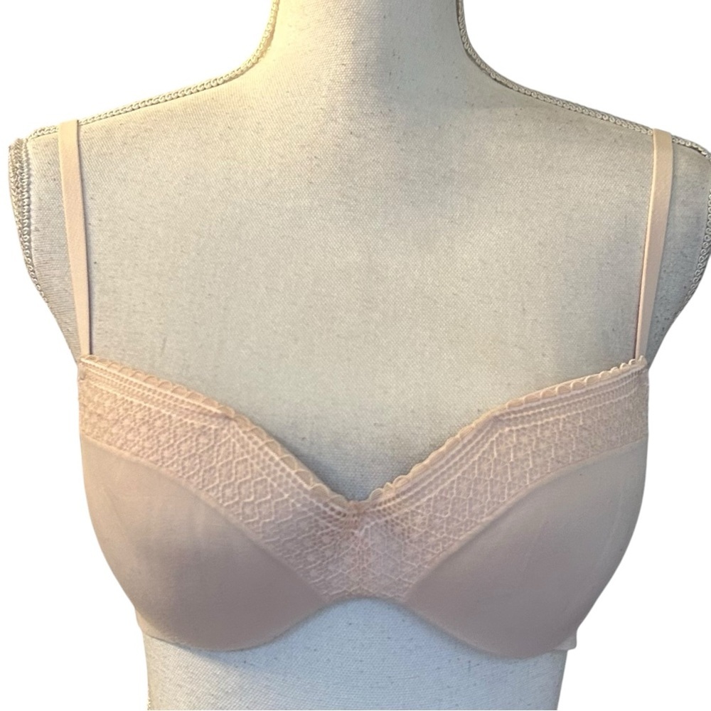 Victoria’s Secret Lined Balconette Underwire Bra SZ 34C Petal‎ Pink Pretty